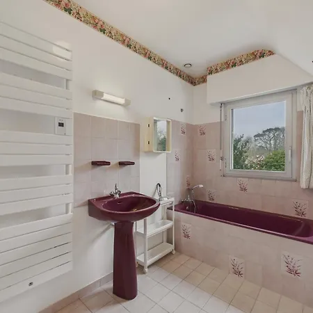 Maison Avec Jardin Pour 8 Adultes Et 2 Enfants