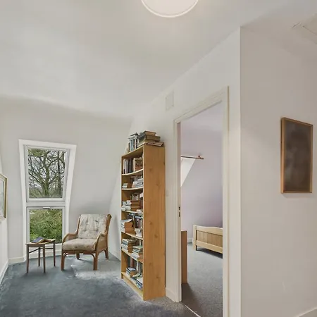 Maison Avec Jardin Pour 8 Adultes Et 2 Enfants *