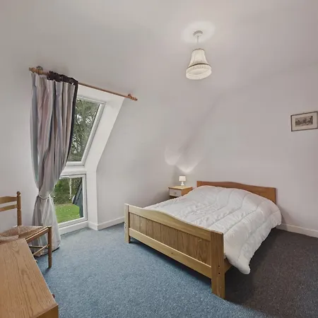 Maison Avec Jardin Pour 8 Adultes Et 2 Enfants *
